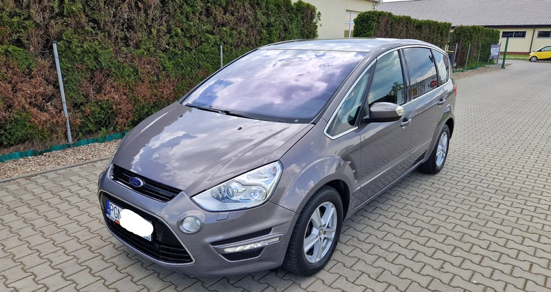 Ford S-Max cena 39900 przebieg: 235000, rok produkcji 2013 z Gniezno małe 211